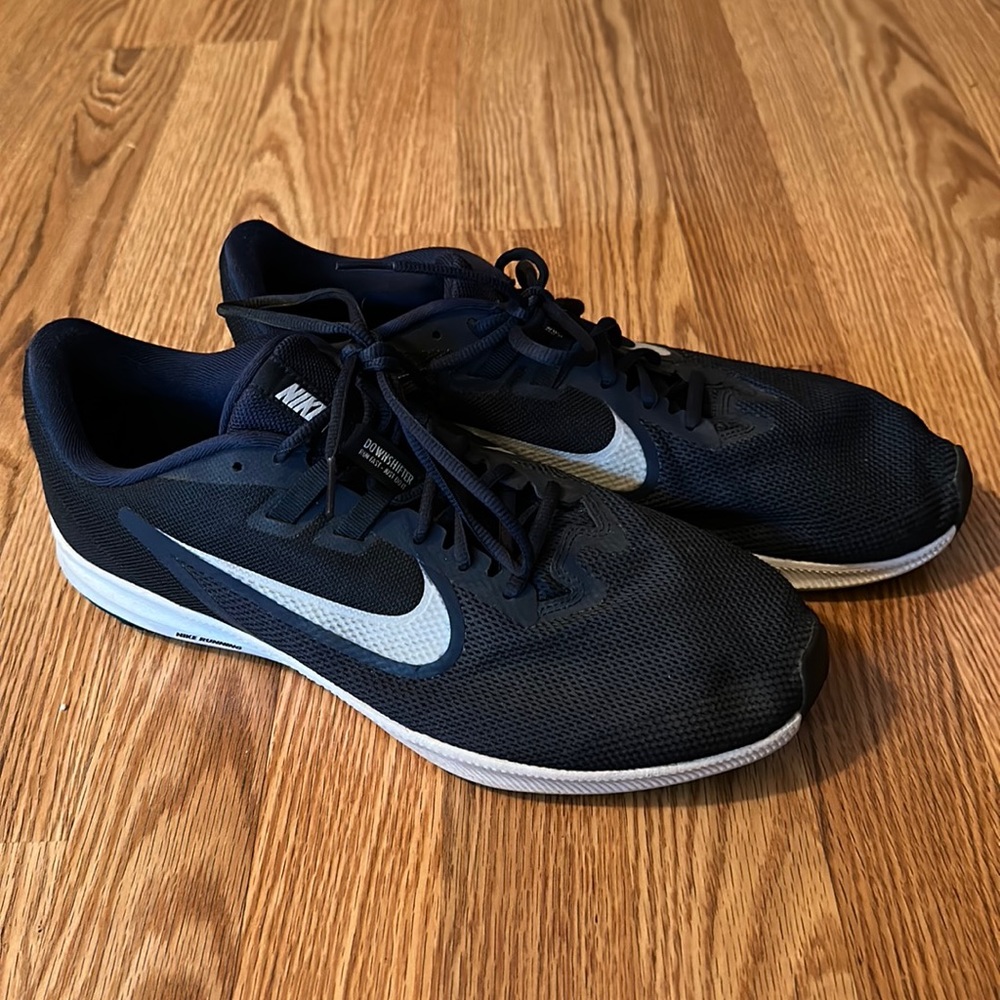 Nike Downshifter Mens 12 Blue Running Shoes Sneakers Athletic AR4946-400